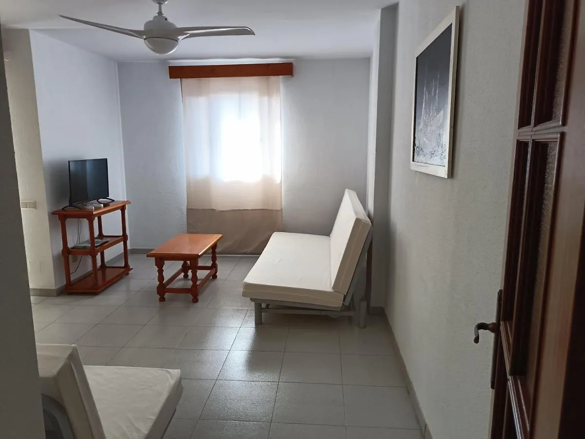 פואנגירולה Apartamentos Mary ספרד