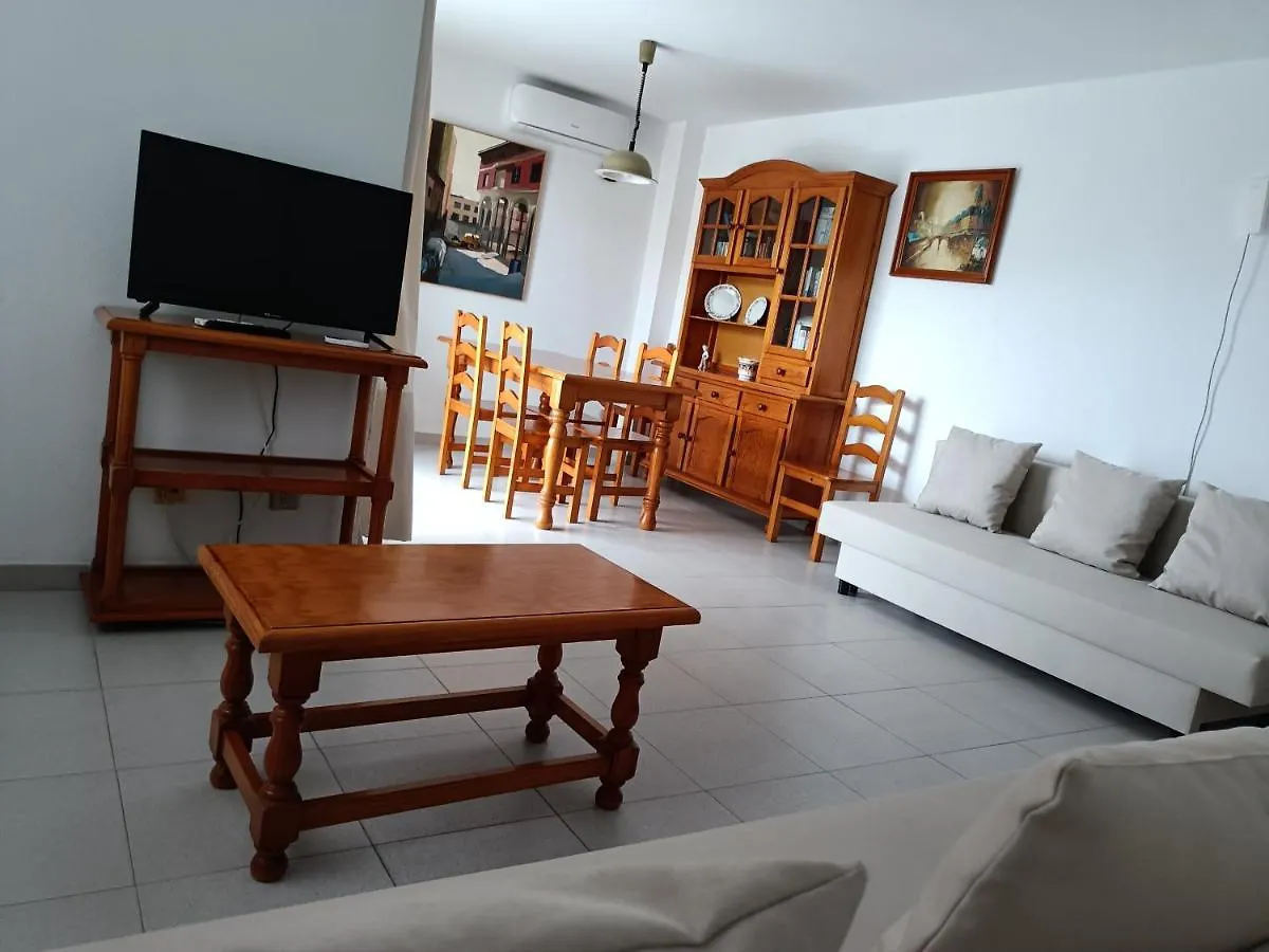 פואנגירולה Apartamentos Mary דירה