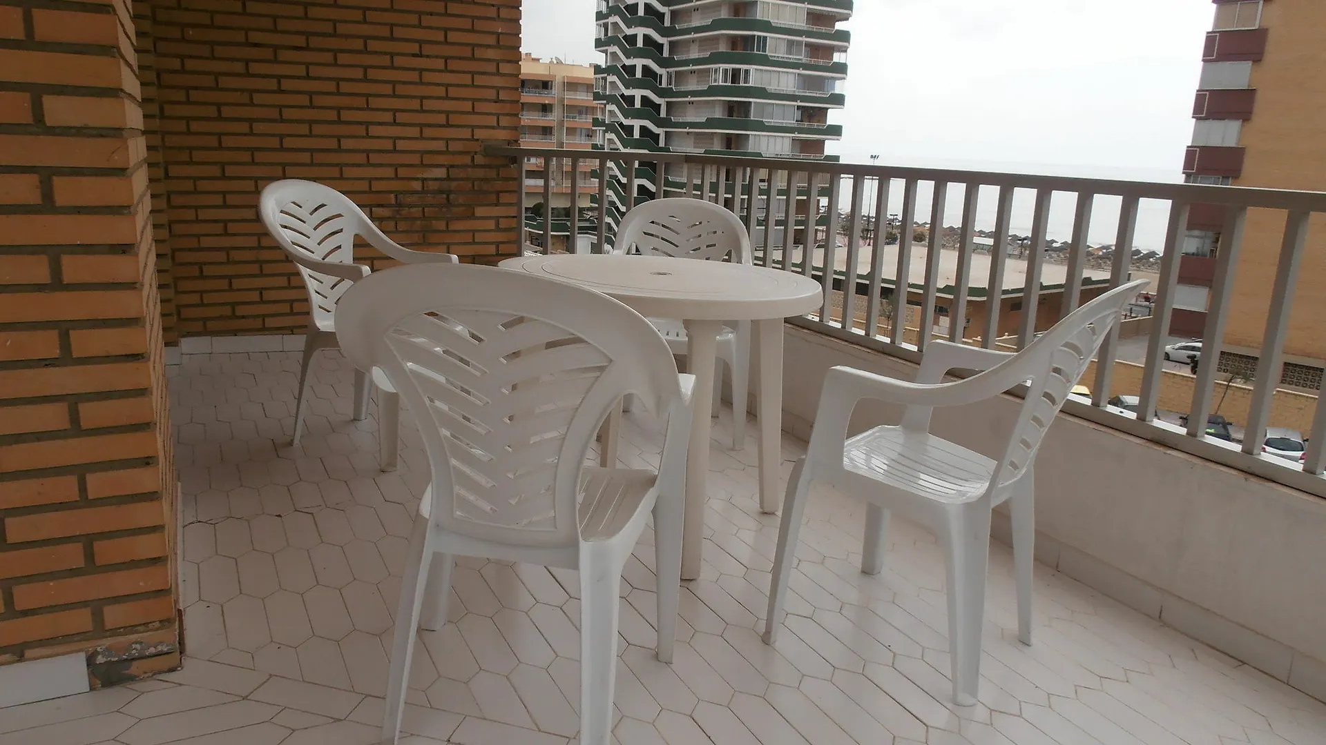 Апартаменты Apartamentos Mary Фуэнхирола