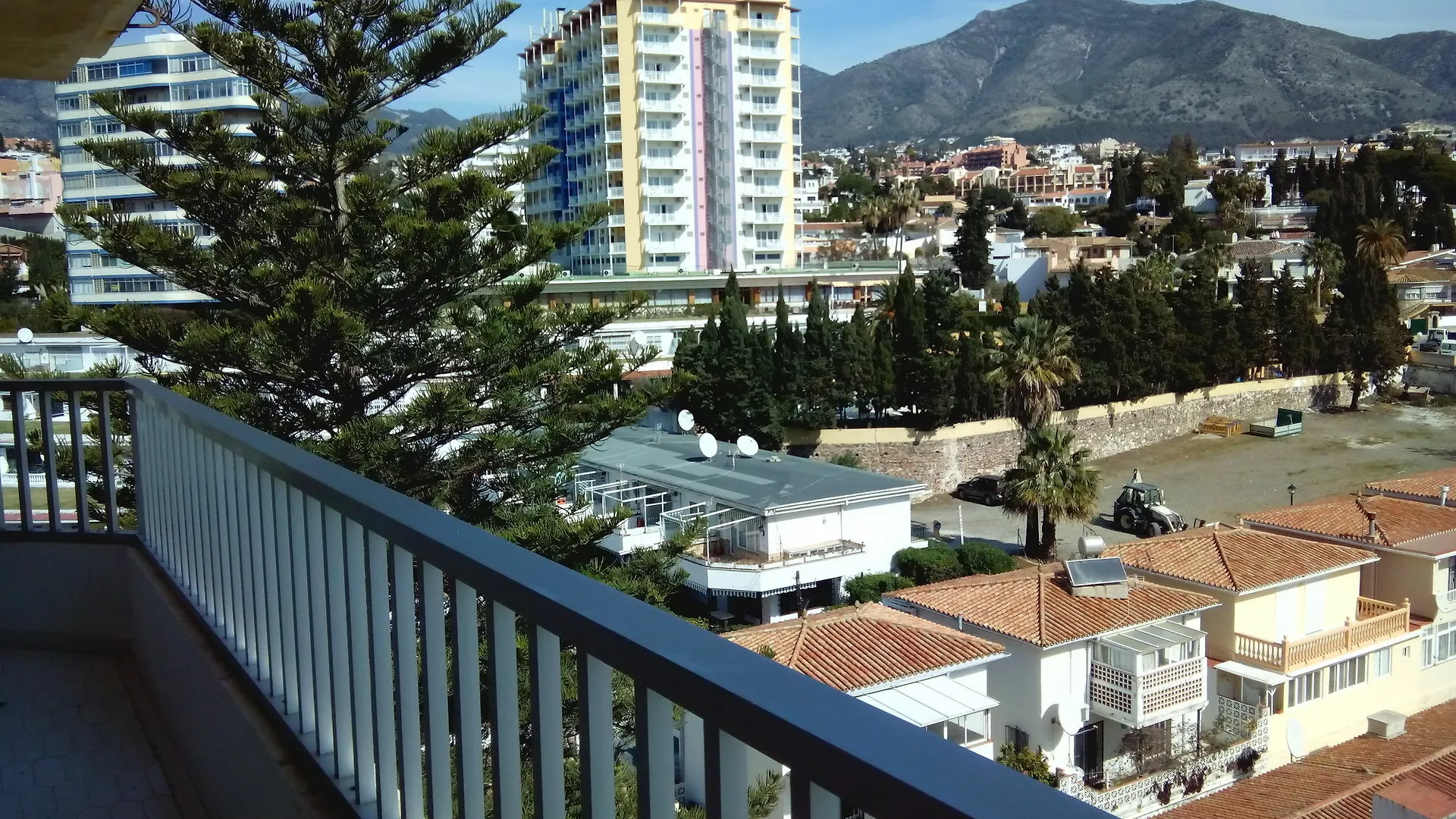 Apartamentos Mary Фуэнхирола Апартаменты